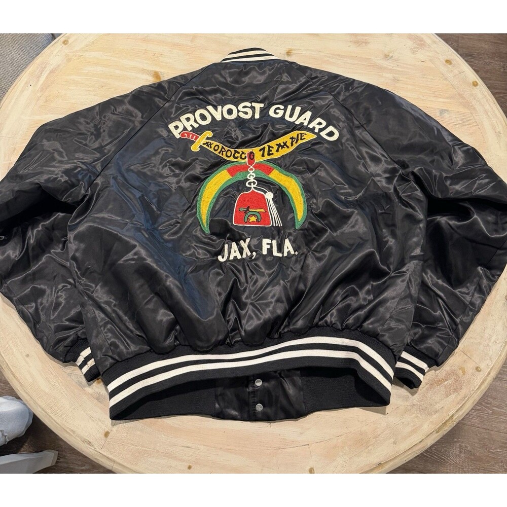 Vintages 90’s Chalk Line Morocco Temple Provost Jacksonville FLA. Guard XXL